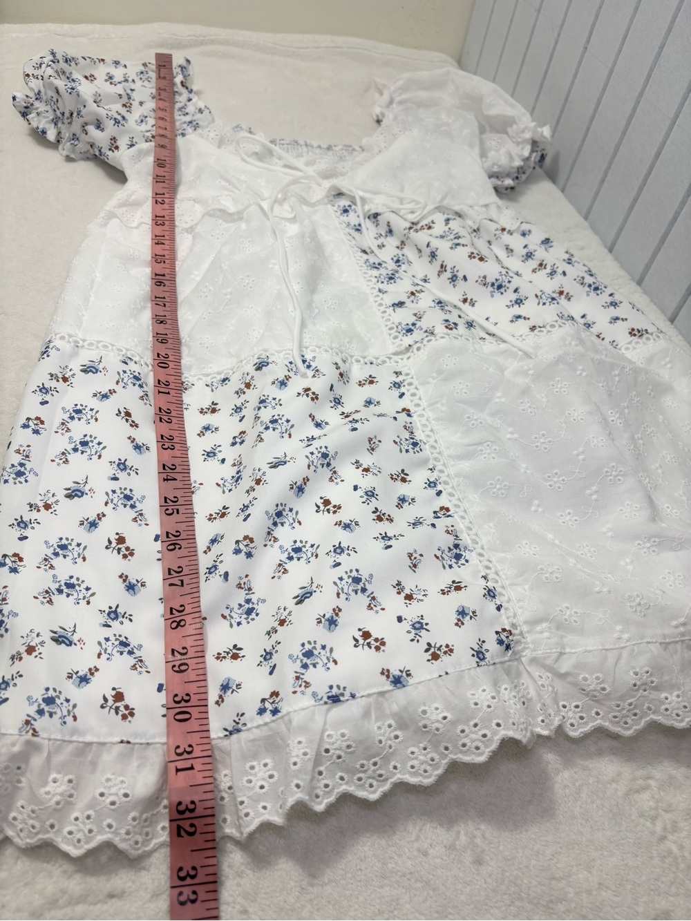 White Eyelet Floral Patchwork Puff Sleeve Babydoll Mini Dress Size S - Picture 7 of 10